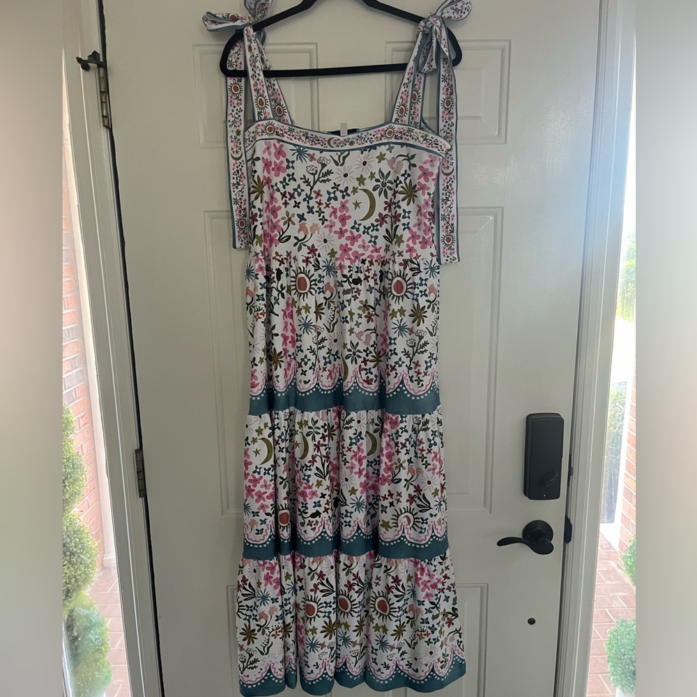 Smith & Quinn Maxi Dress Size L